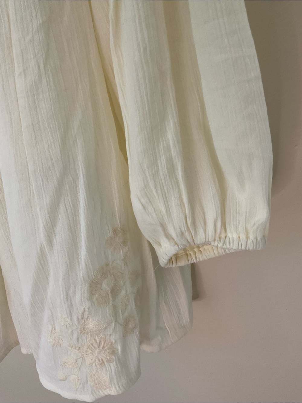 Francesca's Collections Cream Embroidered Peasant Top - Picture 5 of 6